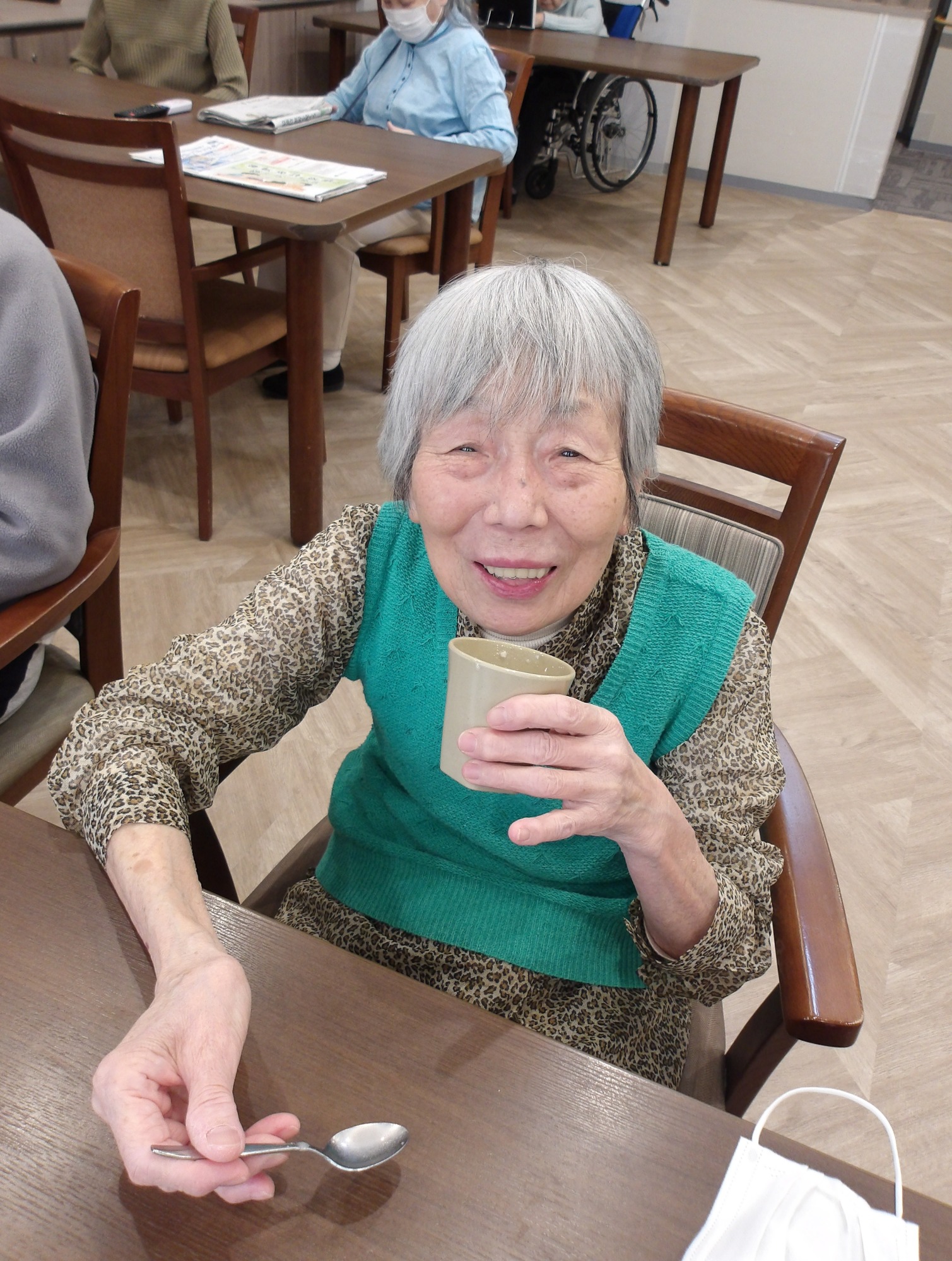 甘酒でほっと一息-4　ニチイホーム野方