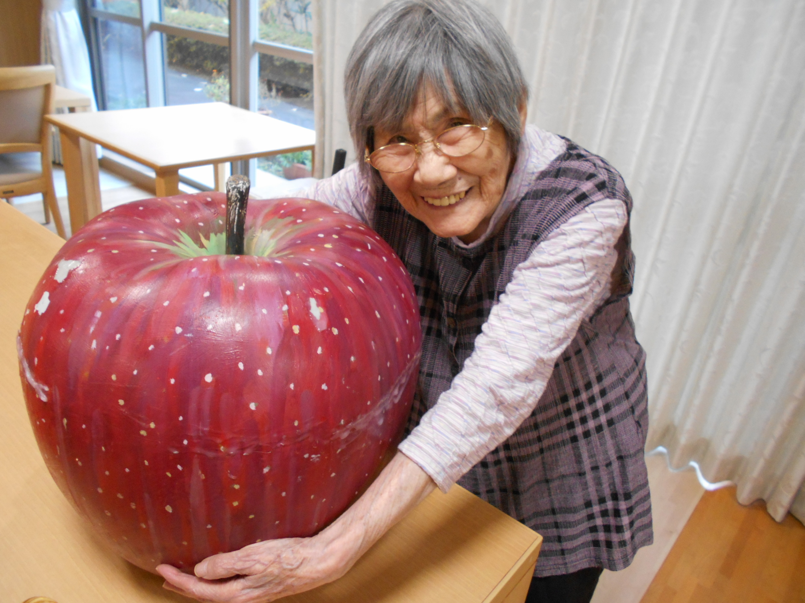 りんご専門店の出張販売-4　ニチイホーム西武柳沢