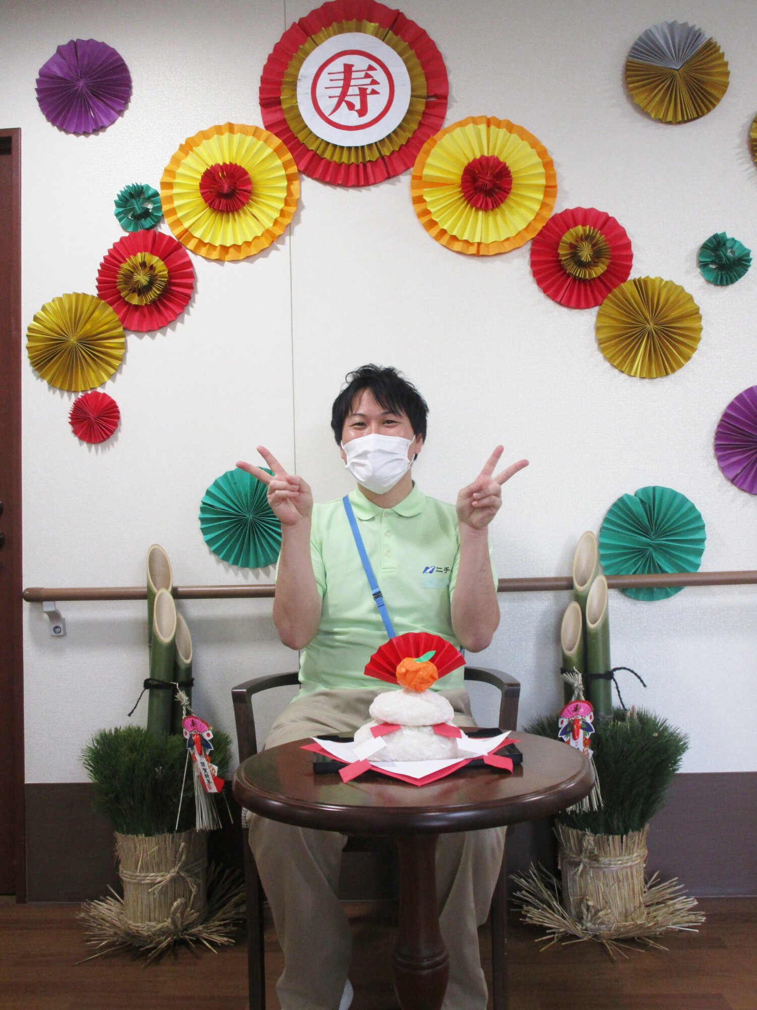 鏡餅と写真撮影-6　ニチイホーム成城