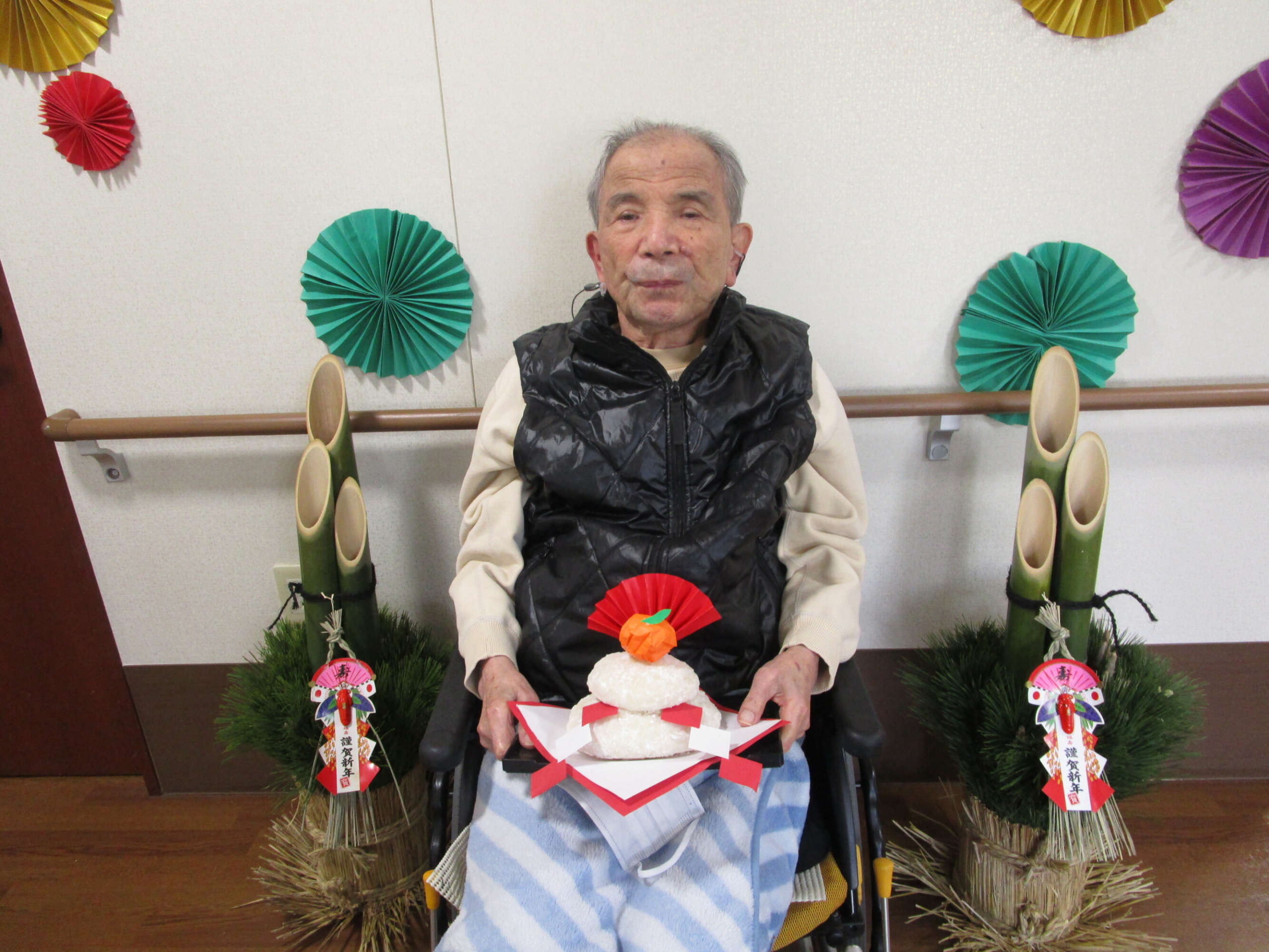 鏡餅と写真撮影-1 ニチイホーム成城