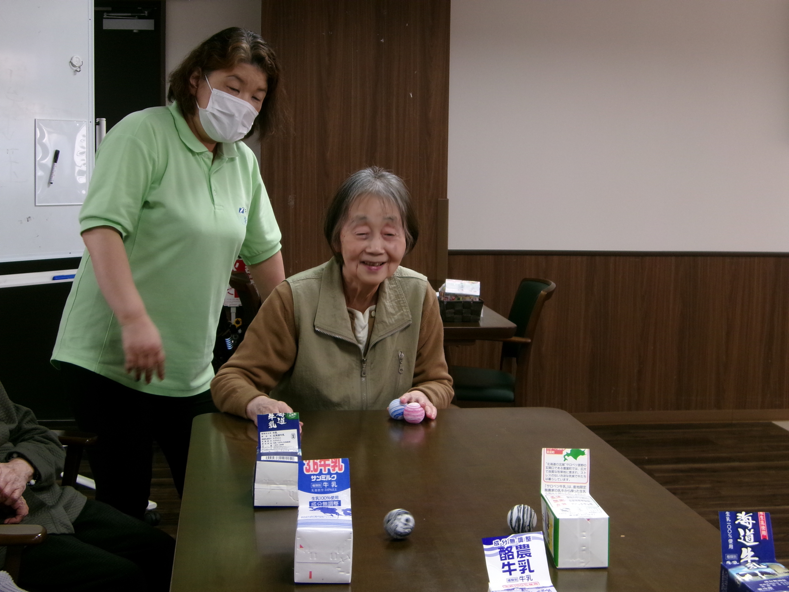 ディーフェスタくずはの卓上ボーリング１