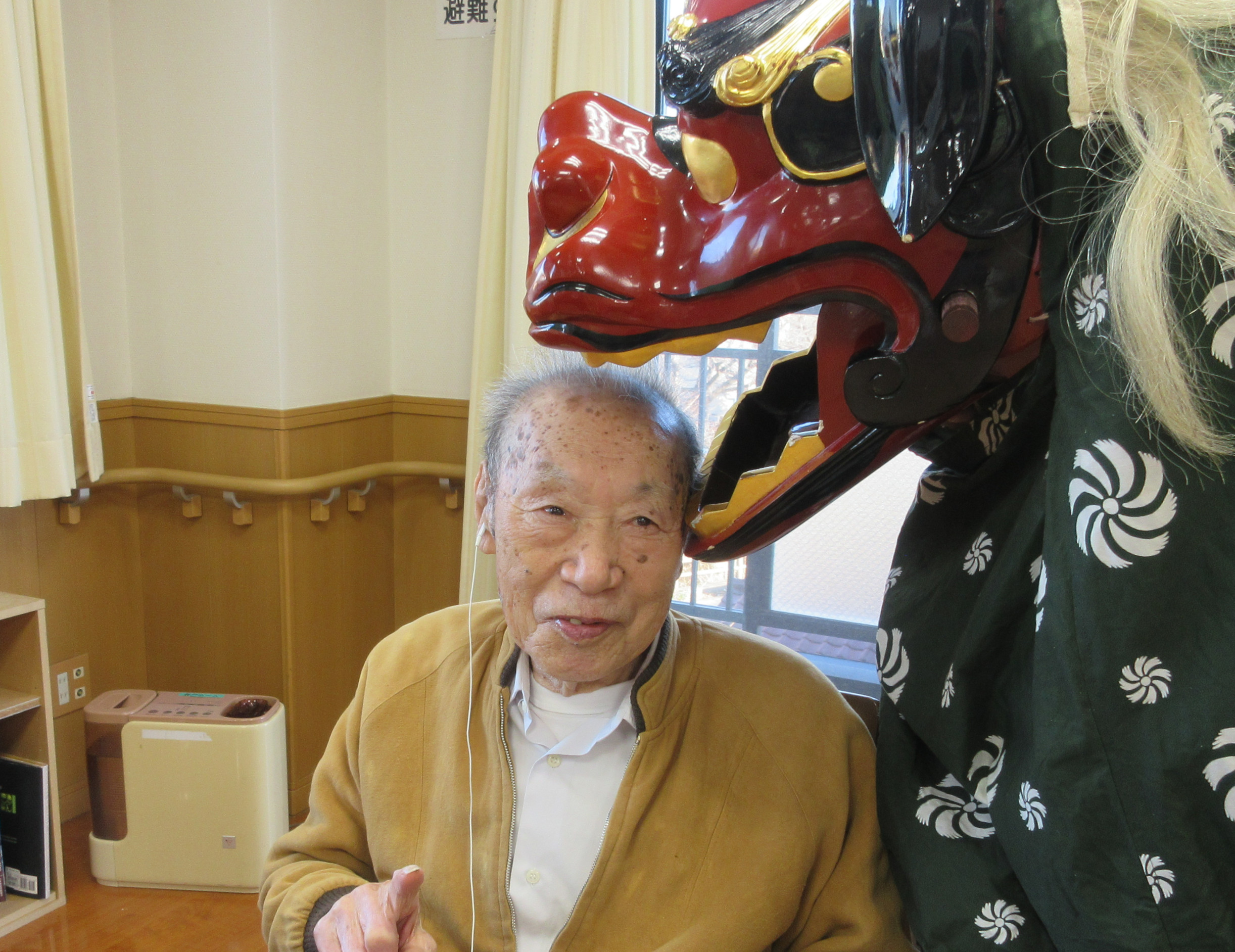 ニチイホーム登戸の書初め２