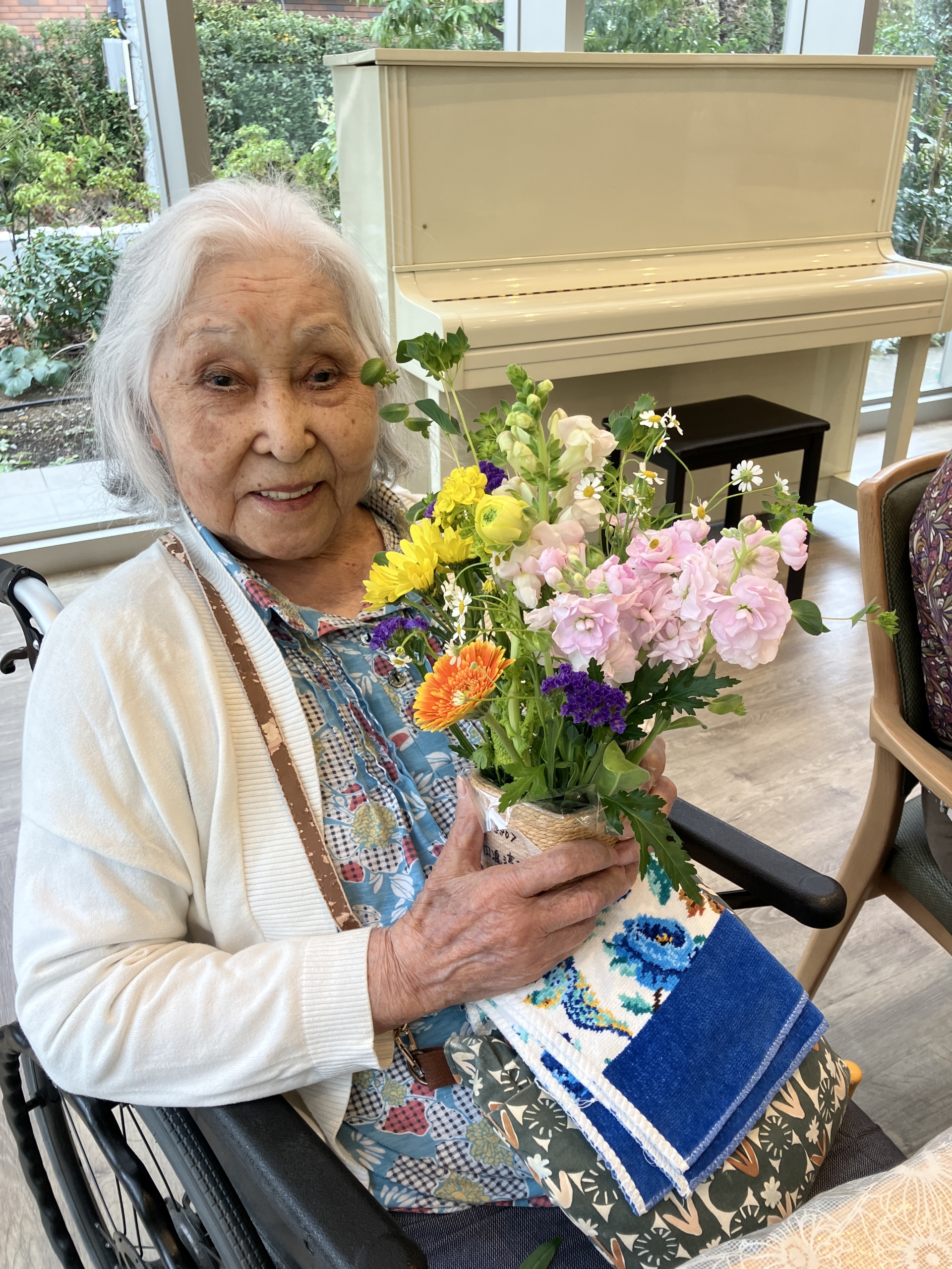 フラワーアレンジメント-2 ニチイホーム杉並松庵