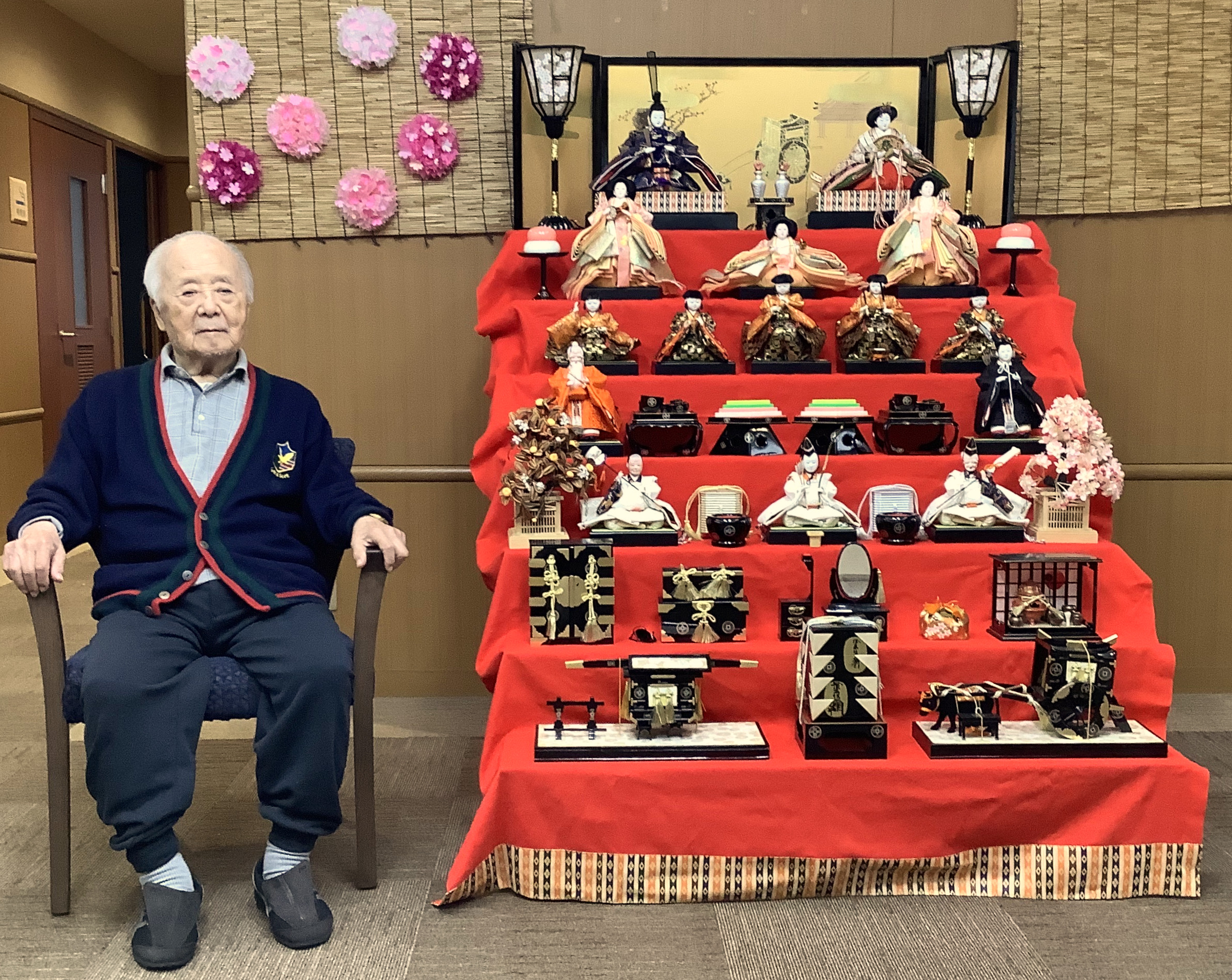 ニチイホーム江戸川のひな人形３