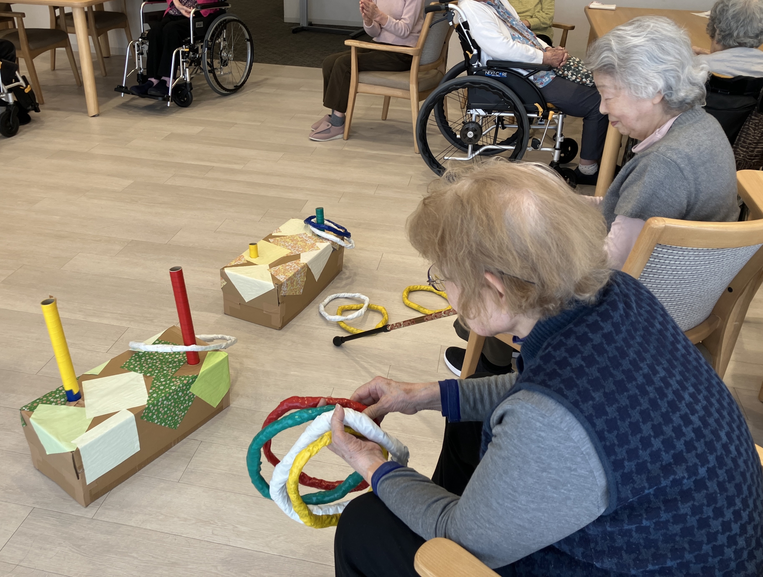 ニチイホーム杉並松庵の輪投げアクティビティ２