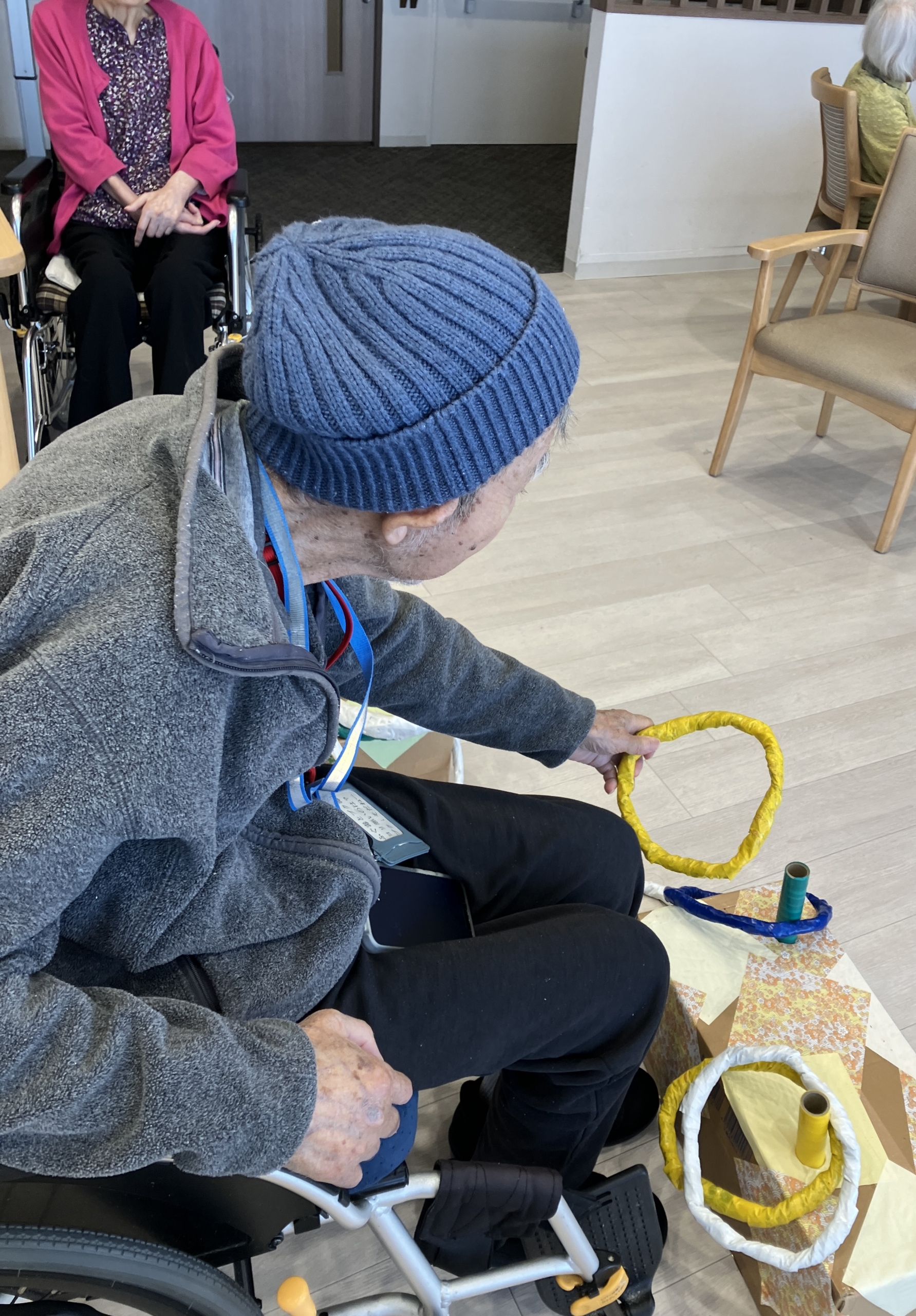 ニチイホーム杉並松庵の輪投げアクティビティ５