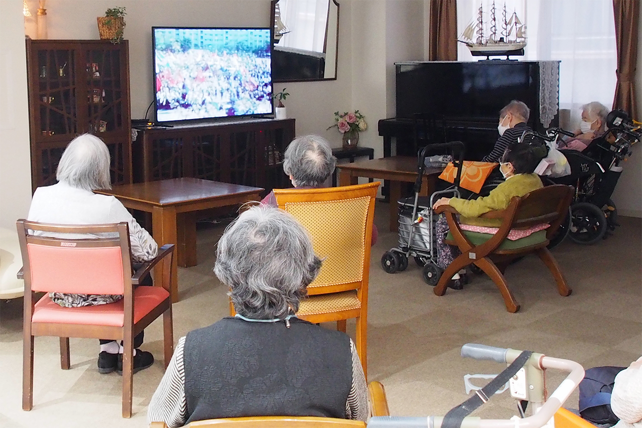 昭和歌謡曲 上映会-1 ニチイメゾン三和町