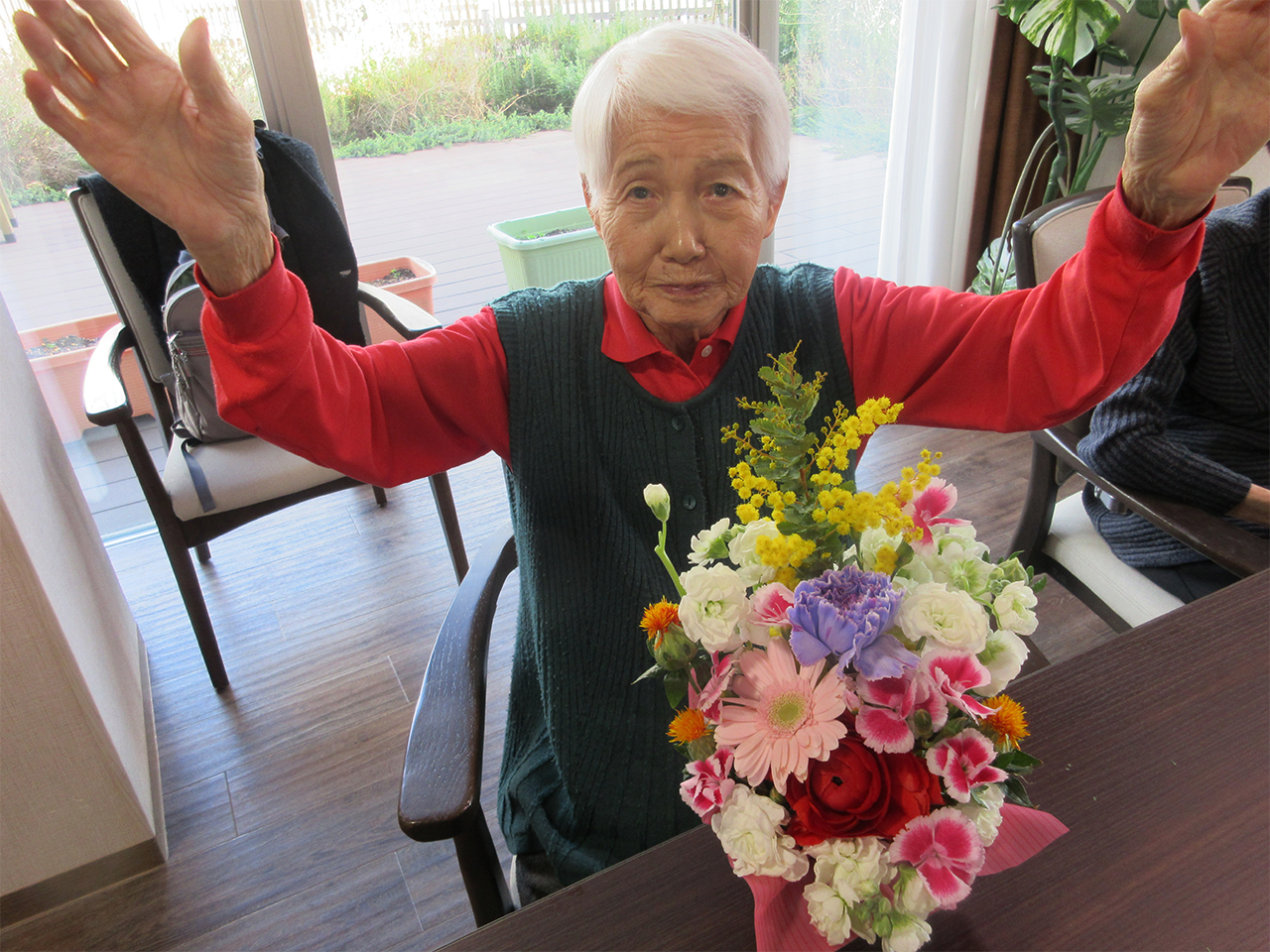 フラワーアレンジ-5 ニチイホーム戸塚